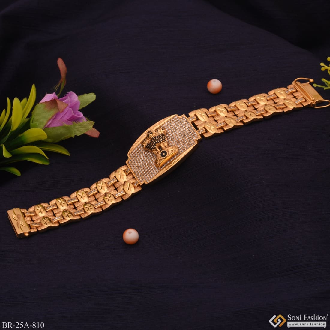 4 Bangles Traditional Indian Gold Plated Lakshmi Coin Kasu Valaiyal Bracelet  Bracelets